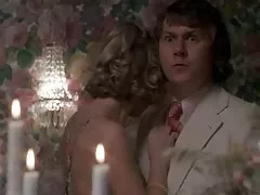 Hopla ПА sengekanten (стрибки у головах) - англійської даб