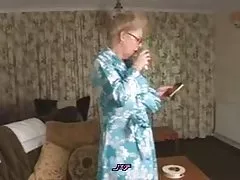 Бідні lonesome бабуся