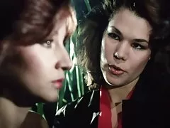 Мряка порожнисті клуб