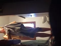 Гаряча дружина після душ