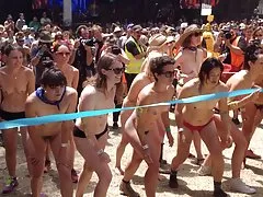 Нудистський запустити вуайеріст частина 1