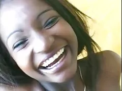 Італійська чоловік лиття волохаті ebony дівчина