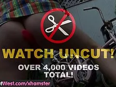 Дівчата на захід - роговий велосипедист іграшки волохаті пизду