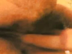 Марія мастурбує