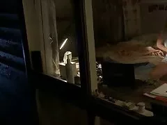 Блондинка вуайеріст мастурбація