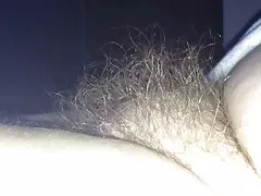 Пухкими волохаті кущі моєї дружини.