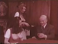 Звичайний день в альпійському таверна